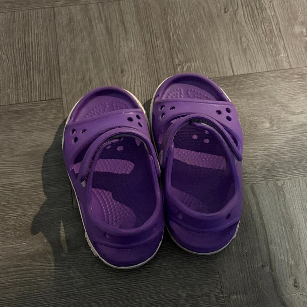 CROCS Kids Purple Sandals - Picture 2 of 5